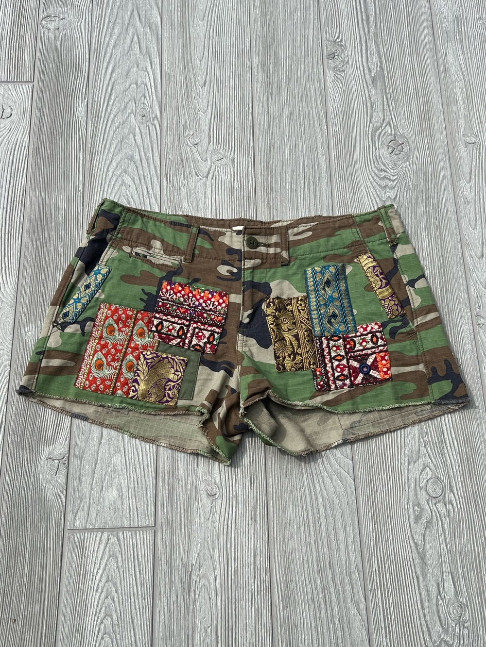 Denim & Supply Ralph Lauren Camo Patchwork Brocade Cutoff Shorts Size 28